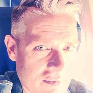 Meet your Posher, Peter